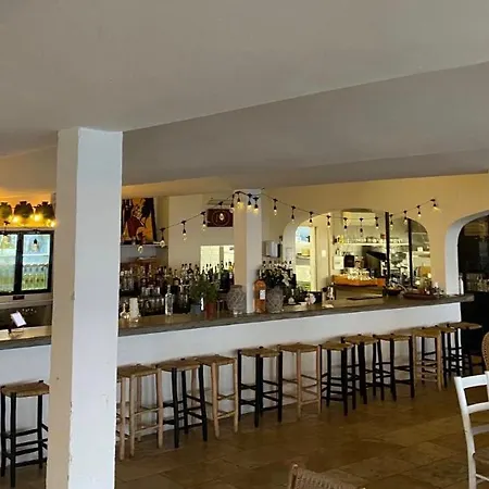 Les Vagues Hotel